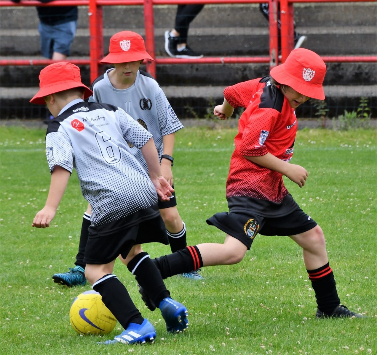 Reds Festival of Football – Juniors in action
