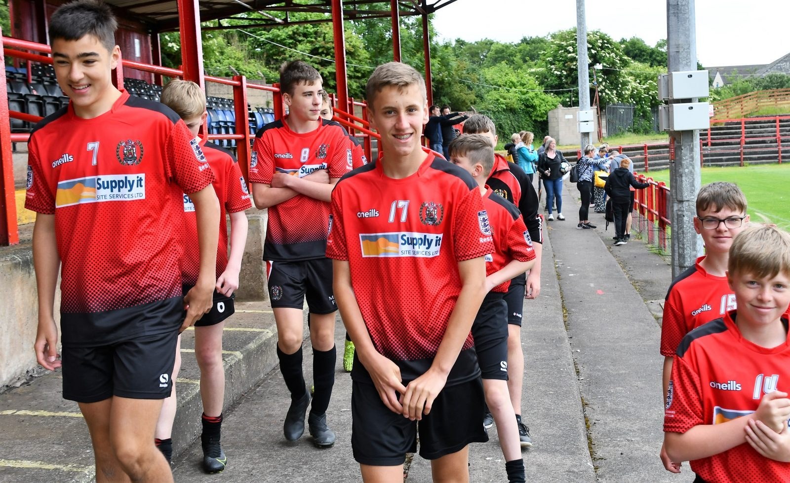 Reds Festival of Football – Juniors on the sponsored walk